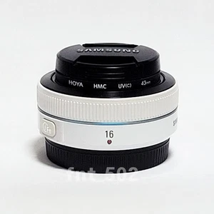 Samsung NX 16mm f/2.4 i-Function Wide-Angle Lens, White [B000F8E] - Picture 1 of 10