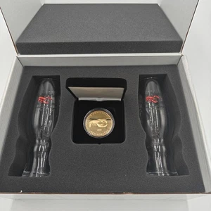 Red Lobster - 50th Anniversary Manager's Gift RARE - 2 Gläser, Münze, Box - Neu in OVP - Bild 1 von 9