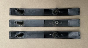 Juego de 3 soportes de montaje en panel de ajuste de puerta trasera para Ford F150 87-96 - Imagen 1 de 6