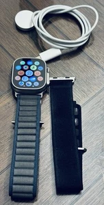 Apple Watch Ultra 2 49mm tytanowa obudowa z alpejską pętlą - niebieska, okazje M/L - Zdjęcie 1 z 9