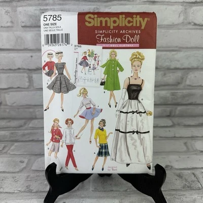 Simplicity 5785 Doll Clothes for 11.5" Fashion Dolls Pattern New Uncut - Image 1 of 2