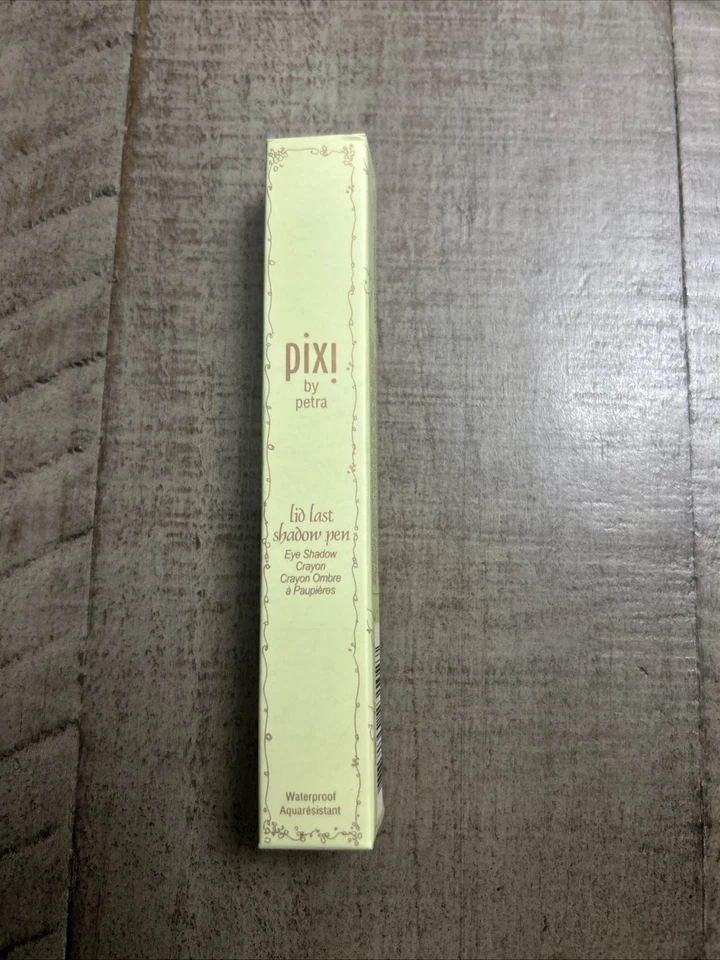 PIXI by Petra Lid Last Shadow Pen – Peach Pave – Eyeshadow Crayon - Image 1 of 4