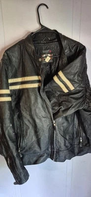 KBP Montana Chaqueta de Cuero para Motocicleta Hombre’s Negro Blanco Rayas 3M Thinsulate Foto 1 de 4