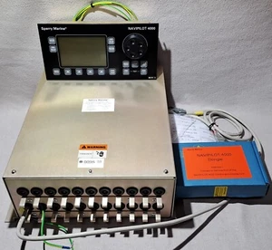 Pantalla de control Sperry Marine 4000 Navipilot y unidad de control de dirección - Imagen 1 de 19