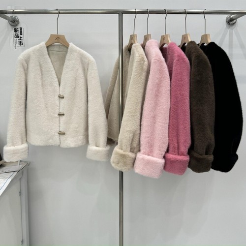 OFF WHITE Giacche donna corte pelliccia visone visone scollo V autunno inverno nuove