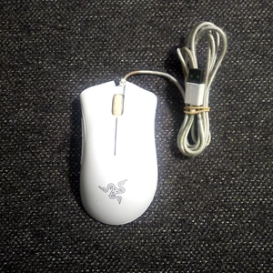 Razer DeathAdder Essential Gaming Mouse Optical Sensor White/b - Bild 1 von 4
