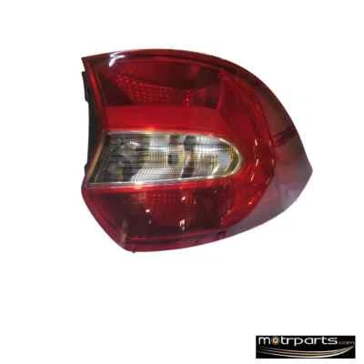 Conjunto de luces traseras (LH) E4BZ132K24D - Se adapta a Ford Figo Aspire Foto 1 de 2