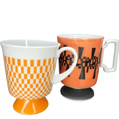 2 tazas de café vintage MCM AÑOS 70 con mango de pedestal naranja negro blanco kitsch Foto 1 de 4