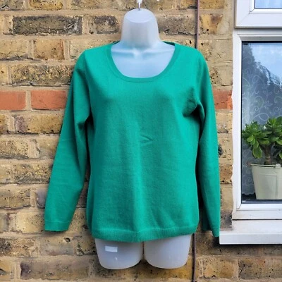 PURE women's round neck 100% Cashmere Jumper Green Colour Size 12 - Image 1 of 4