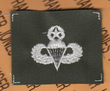 US Army Master Airborne Parachutist wing badge OD Green / White cloth patch c/e