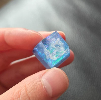 Teclas artesanales de resina azul remolino y brillo mariposa perfil SA R1 personalizado Foto 1 de 4