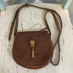 Bolso Bandolera Vintage Cuero Tocado a Mano Ovalado Boho Madera Palanca Cartera - Imagen 1 de 10