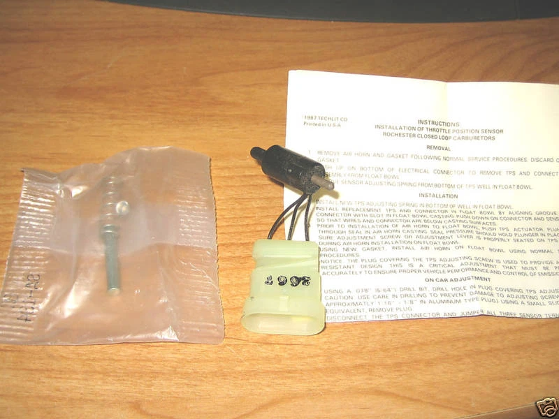 New 1982-1983 Chevrolet Cavalier Pontiac 112 1.8L TPS Throttle Position Sensor - Image 1 of 1