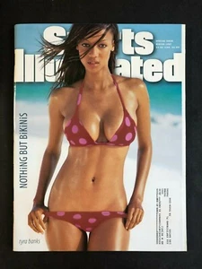 Sports Illustrated  Winter 1997 Swimsuit Issue  Tyra Banks - Picture 1 of 2