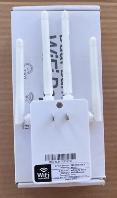 Dual Band (wifi 5) WiFi Repeater(300,867) 1200Mbps 2.4G & 5G US Plug————-8 - Image 1 of 4