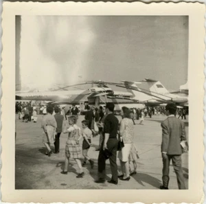 PHOTO ANCIENNE - VINTAGE SNAPSHOT - AVIATION HÉLICOPTÈRE RUSSE CCCP LE BOURGET - Picture 1 of 1