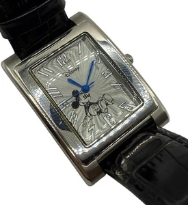 Disney Mickey Mouse Watch 2005 Shareholders Limited Edition New Battery - Picture 1 of 14
