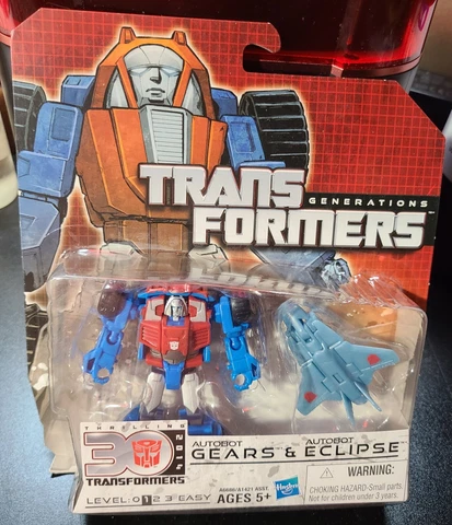 Transformers Generations GEARS & ECLIPSE - 30th Legends Series 2 #010 BRAND NEW Cover