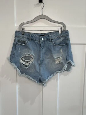 Pantalones Cortos Boohoo Mujer Daisy Dukes Botín Envejecido Dobladillo Crudo Azul Talla 10 Foto 1 de 4