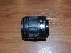 AF-P DX NIKKOR 18-55 mm f/3,5-5,6G VR 20059 - D3300 D3400 D3500 D5600 D7500 - Imagen 1 de 1