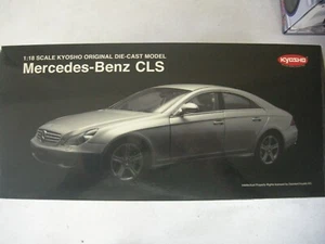 1:18 Kyosho Mercedes Benz CLS RED 08401R - Picture 1 of 2