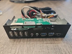 RaidSonic Icy Box IB-863-B Multikartenleser & USB 3.0 5,25" schwarz EZDIY-FAB - Afbeelding 1 van 4