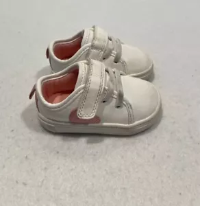 New W TagCarter's Just One You Baby Girls Size 3 Emily Sneakers White Pink Heart - Picture 1 of 3