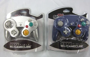 Old Skool Silver & Indigo Wired Dual Analog Controller Set for Game Cube and Wii - Picture 1 of 1