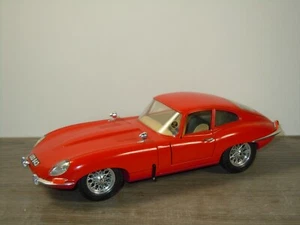 Jaguar E-Type Coupe - Bburago Italy 1:18 *53825 - Bild 1 von 2
