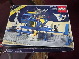 LEGO LEGOLAND: Inter-Galactic Command Base (6971) Used In Box With Instructions