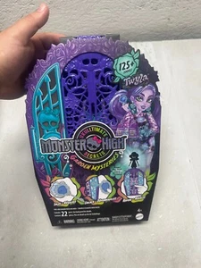 Monster High Garden Mysteries Skulltimate Secrets Twyla HYT74 - Imagen 1 de 2