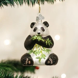 Nuevo con etiquetas adorno de Navidad de panda del viejo mundo - Imagen 1 de 7
