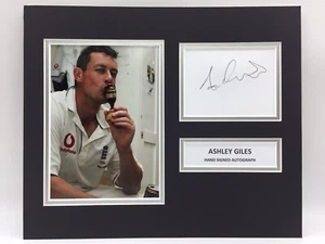 RARE Ashley Giles England Cricket Signed Photo Display + COA AUTOGRAPH ASHES - Picture 1 of 3