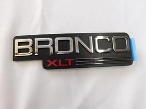 NOS OEM Ford 1992 1996 Bronco XLT Fender Emblem 1993 1994 1995 Ornament - Picture 1 of 7
