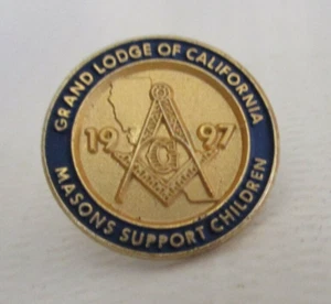 Alfiler de solapa masónico 1997 de la Gran Logia de California apoyo a la masonería niños - Imagen 1 de 3