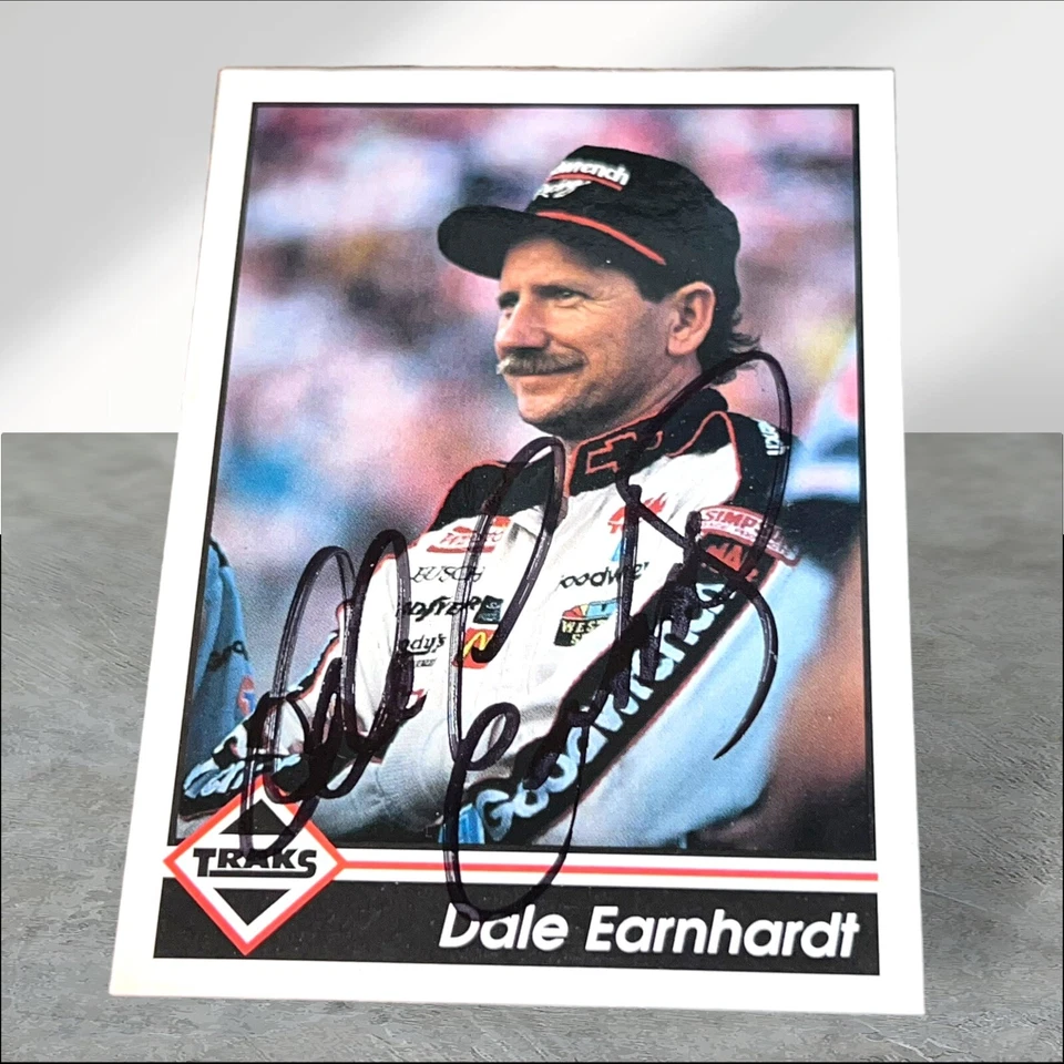 Dale Earnhardt 1992 TRAKS VINTAGE #3 WINSTON CUP NASCAR HOFer autographed card - Image 1 of 1