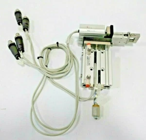 SMC MGPM16-50A-XC8 con cilindro guía SMC MGPM12-25 y MHZ2-10D - 18444 - Imagen 1 de 9
