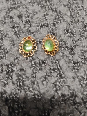 Green Quartz Peridot Gemstone Earrings - Image 1 of 4