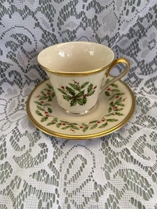 Vintage Lenox “Holiday” China Teacup And Saucer. - Picture 1 of 4