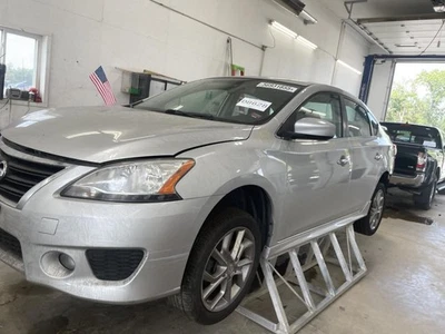 Used Front Left Seat Belt Front fits: 2013 Nissan Sentra bucket driver retractor Foto 1 de 4