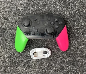 Official Nintendo Switch Splatoon  Pro Wireless Controller - Picture 1 of 2