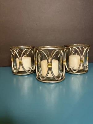 Juego de 3 soportes votivos Southern Living At Home Abingdon nuevos  Foto 1 de 4