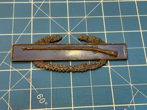 Distintivo fanteria da combattimento CIB esercito sterling seconda guerra mondiale senza spilla - Foto 1 di 8
