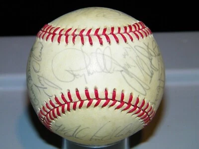 1985 MINNESOTA TWINS TEAM SIGNED BASEBALL HOF BERT BLYLEVEN TONY OLIVA VIOLA - Image 1 of 4