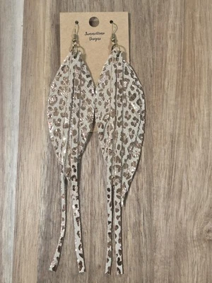 Pendientes de plumas de cuero genuino hechos a mano con estampado animal de leopardo oro rosa 6" Foto 1 de 3