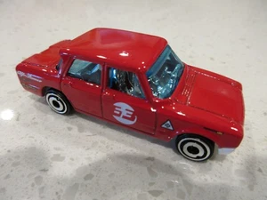 Coche de juguete Hot Wheels Alfa Romeo Giulia TI 2025 súper rojo compacto Kings diecast - Imagen 1 de 6