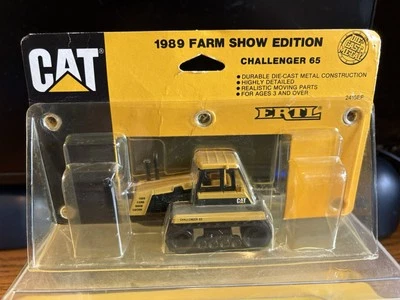 CAT Caterpillar Challenger 65 Tractor Diecast 1:64 1989 Farm Show NIP RARE HTF - Image 1 of 4