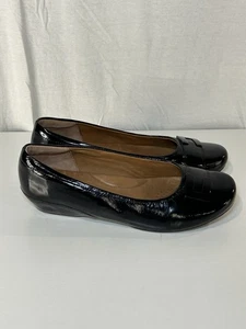 Clarks Artisan Black Patent Leather Ballet Flats Slip On Shoes Womens 8.5 - Picture 1 of 7