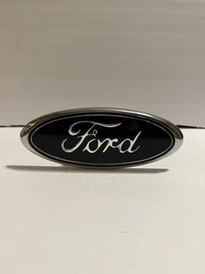 Ford Oval Trailer Hitch Cover Cap – Blue & Chrome – Fits 2” Receiver - Picture 1 of 4