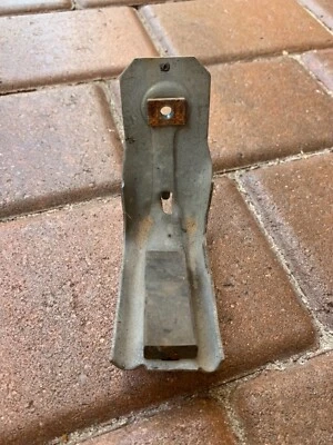 1978-1987 Regal Manual / Power Window Regulator Door Glass Track Guide STOP GM - Image 1 of 2